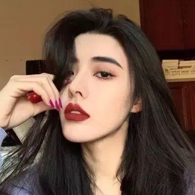 深夜咖啡屋：失踪的甜心 在线观看封面